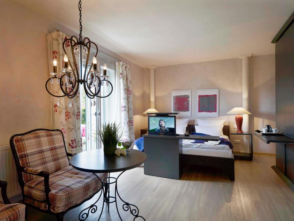 Landhaushotel Hof Wasserkuppe Poppenhausen Zimmer foto